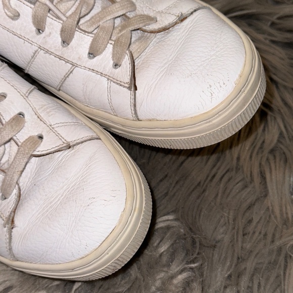 Peter Millar Crown Vantage Pebble Grain Leather Distressed Sneaker Size 8 - Picture 6 of 11